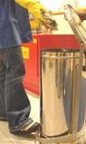 Container R8 para descarte de resíduos sólidos Container R8 para descarte de resíduos sólidos