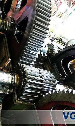 Serviço de montagem de acionamentos Serviço de montagem de acionamentos